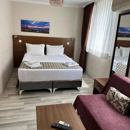 Hall Sultanahmet 4*